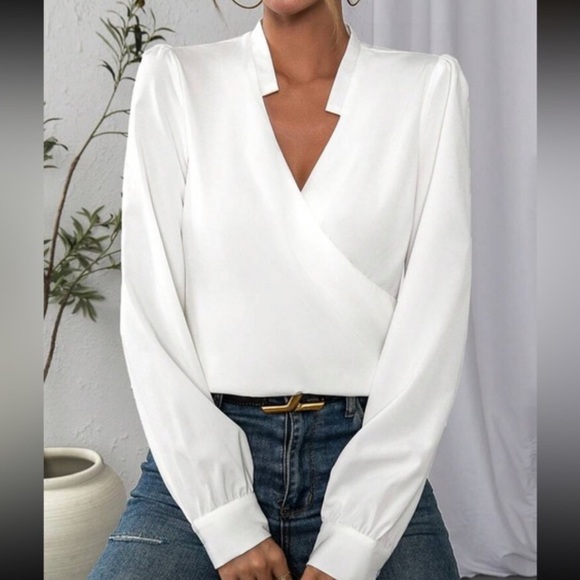 Luxe white classic surplice long sleeve blouse - Picture 1 of 4